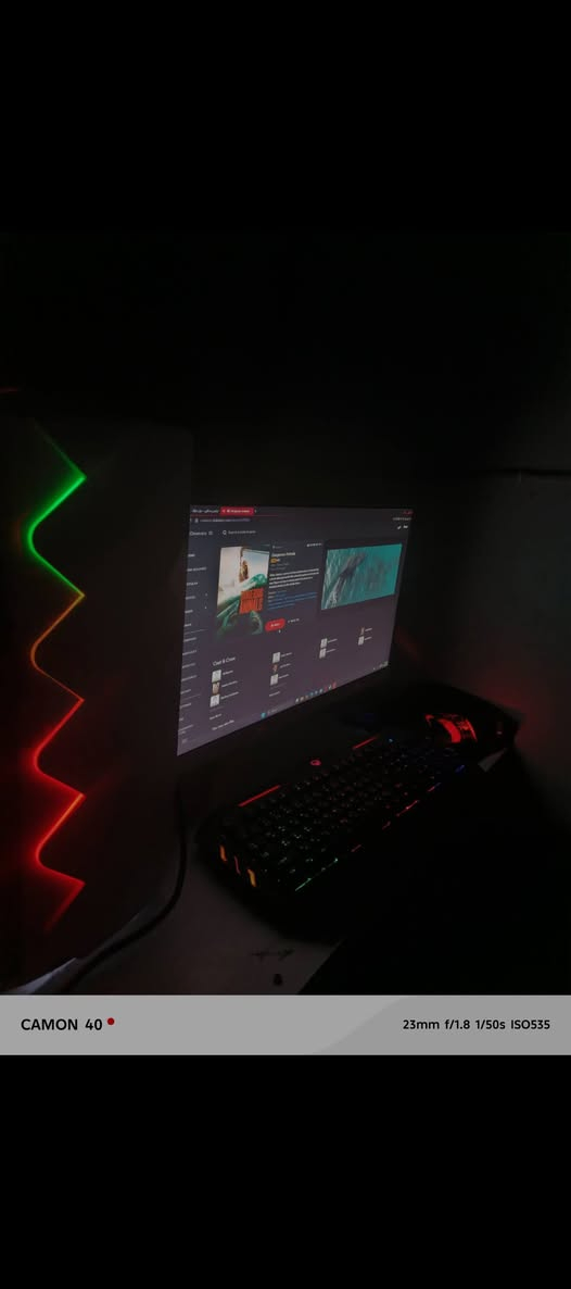 سلام عليكم
بيسي للبيع مواصفات الكيس⬇
Gtx 1660 super 
Ryzen 3600 
Ram 16 
B 550
كيس ابيض من ماركه گلكسي RGB متغير  
شاشة لون ابيض كيم اون 190 هرتز استجابه 0.5
اموليد اضائه Rgb متغير 
ستاند متحرك 180°
فول hd
وكيبورد وماوس 
وياهة دركسون مستعمل حاط صورته جوه 
السعر كامله 650 الف
تواصل وتساب مكاني بغداد تقاطع درويش
 ***********
