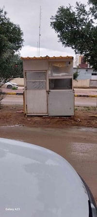 كشك مستعمل 3×3 بسعر مناسب  الرقم 07810978290