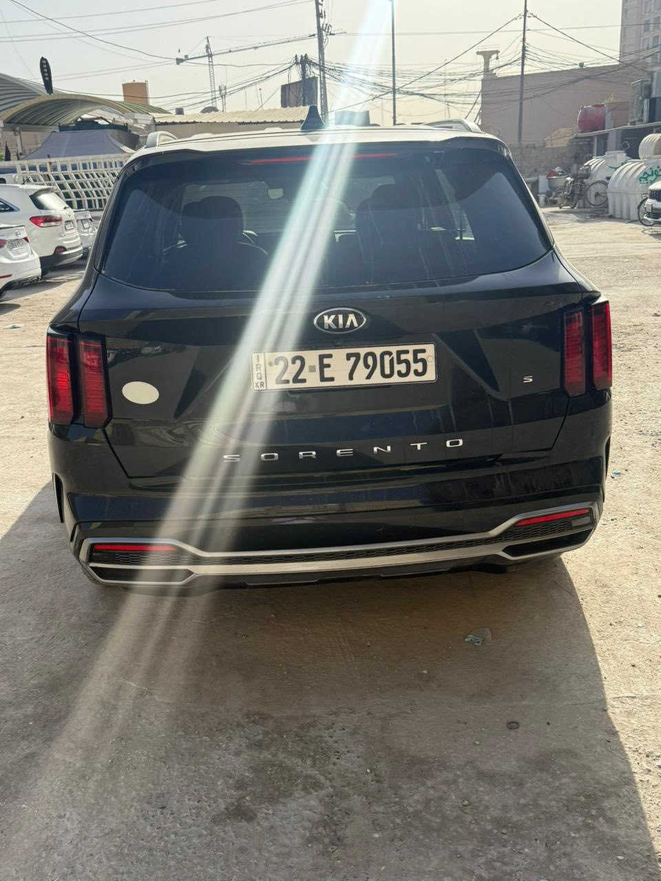 سورنتو موديل 21 وارد امريكي  ثلاث قطع تبريد سبعه راكب. مكينة 2500 190وبيها مجال ***********
