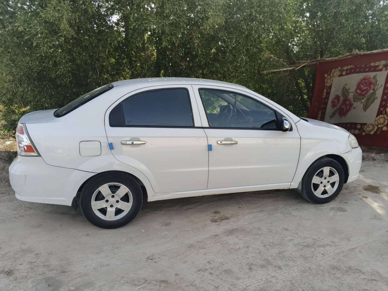 افيو 2013 خليجي 1600 اوتماتيك رقم نگليزي نجف تحويل مباشر سياره جاهزه من كلشي شاشه تغليف الأرضيه جلد السيارة مكفوله من الصبغ والتبديل بيها بس بارد بجاملغ مكان سماوه السعر 74 للأستفسار ***********
