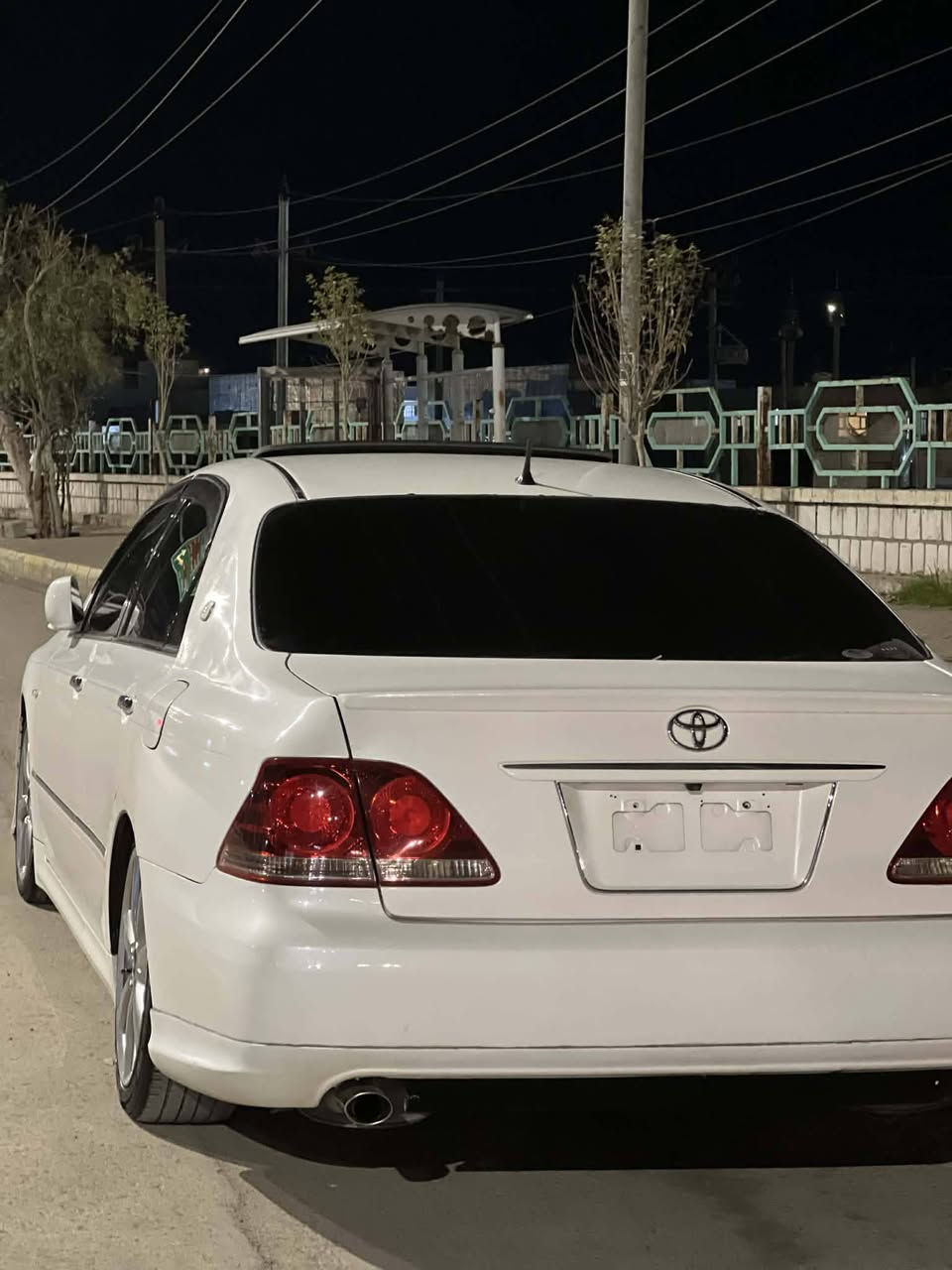 سلاو شاهانه براوه ١٨٤فول فول هه موكياني به شه رت نرخي ٦٠معامه له يه كي برايانه .زم.***********
