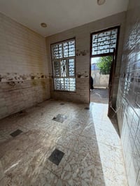 مشتمل • ١٣٠م • شارع ٨٠