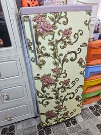 ثلاجة • محتاجة تصليح