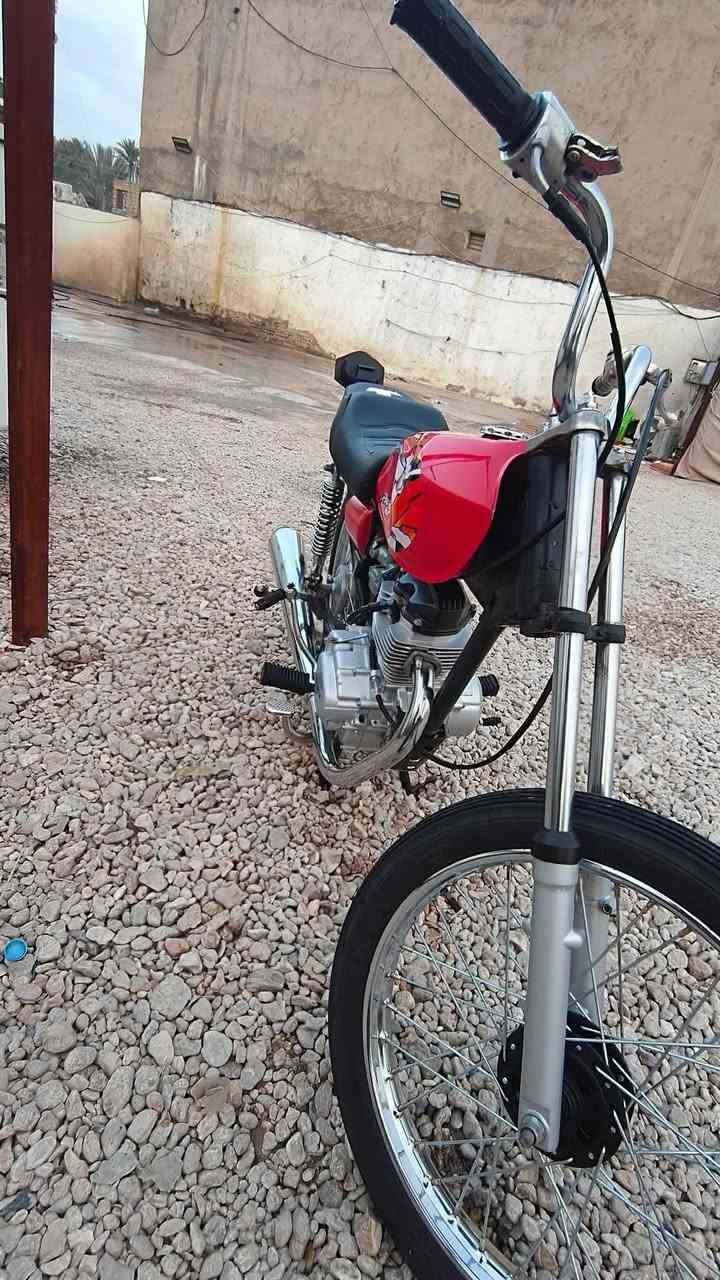 السلام عليكم دراجة تعميره جديدة كلك مكفوله سرقة السعر 250 رقم الهاتف ***********
