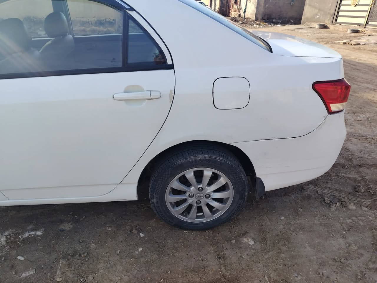 بي واي دي موديل 15 كفاله عامه للبيع سعرها ٦٠ وبيها مجال المكان واسط الصويره باقي التفاصيل ***********
