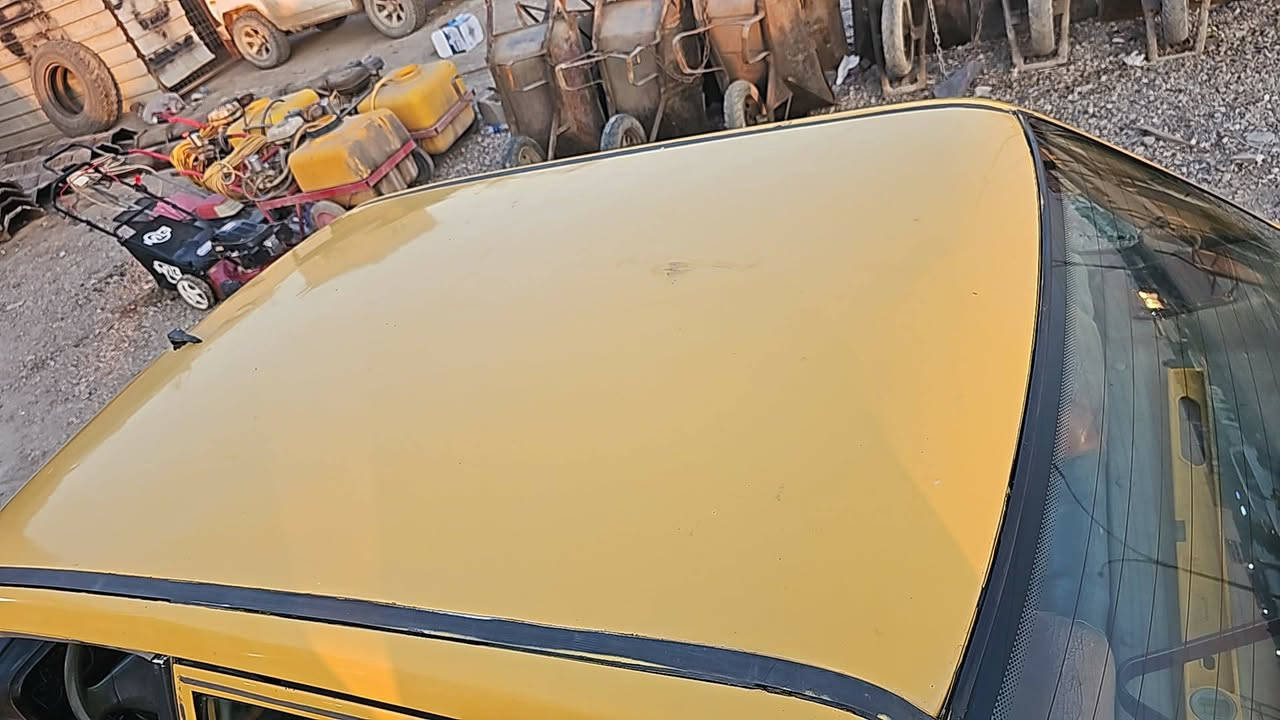 يا الله
السلام عليكم ورحمه الله 
سايبه 11  شاد ضفيره جديده تجفيت جديد تخم تاير جديد
حداديه جديده  هذين ما صارلهن سبوعين.

بيها بس الثالث يشكل والسكن طافي طبگ

راعيها موجود رقمها كوت شوكت ميعجبك تحول
مطلوبه 600الف هيئة وغرامات سنويه ساقطه 2016 محد يطلب عليها 

اريدها ب15 وبيها مجال 

مكاني بسمايه متواجد واتساب 
***********
