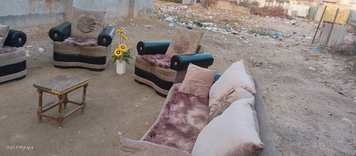 سلام عليكم تخم 5قطع للبيع السعر 500 اي ستفسار دكو عل رقم ***********
