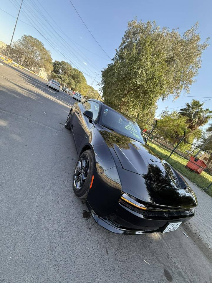 فئة RT Daytonaكهرباء بلكامل
رقم مميز ✨
الموقع: بغداد – الكرخ – شارع حيفا
الممشى: 950 ميل فقط (تقريباً زيرو)
تمشي 500 كم بالشحنة الواحدة
قوة 690 هورس باور 💪
ارتي دايتونا فل مواصفات

الحالة:
قطعتين صبغ (جاملغ خلفي + جاملغ سايق)
بدون دواخل
بدون شواصي
بارد خفيف بالبنيد
بدون مرواس بيع فقط رجاء 🙏 
رقم التواصل :-:-:
***********
***********
