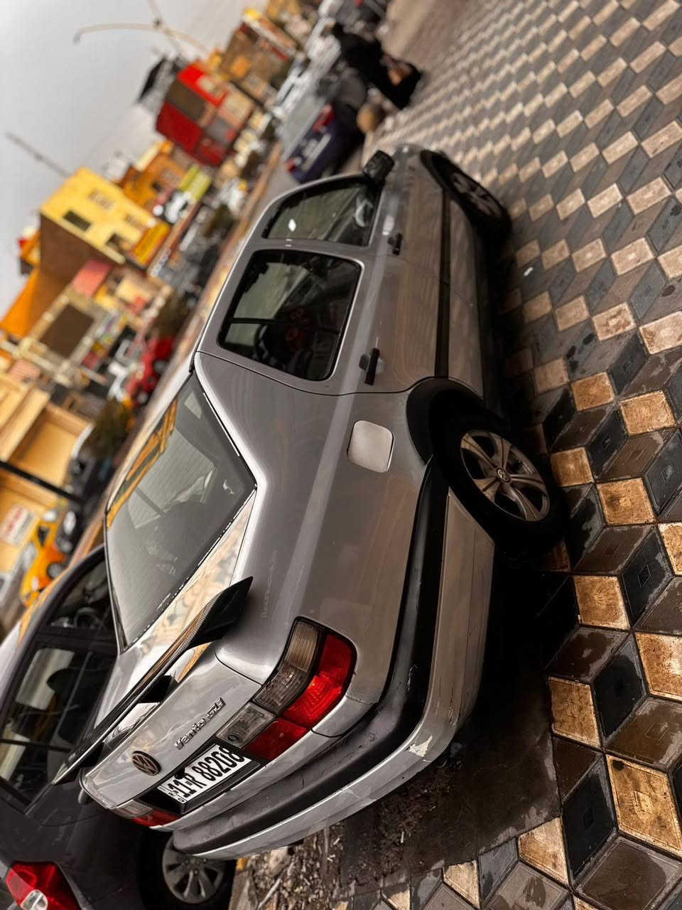 كولف موديل ٩٤ لون سلفر
رقم دولي 
اربعه جام كهرباء  
غرفتها نضيفه 
ترايك للبصره 
كير اوتو 
 كامله سياره مبيها نواقص 
تبريد ثلج شغال
تدفئه شغاله 
مكينه ٢٠٠٠  
صدر امامي خلفي اذاين محرك وكير جدد من حجي ليث 
بكاني بغداد الاعظميه 
معروضه ب ٤٧$ بيها مجال
***********
