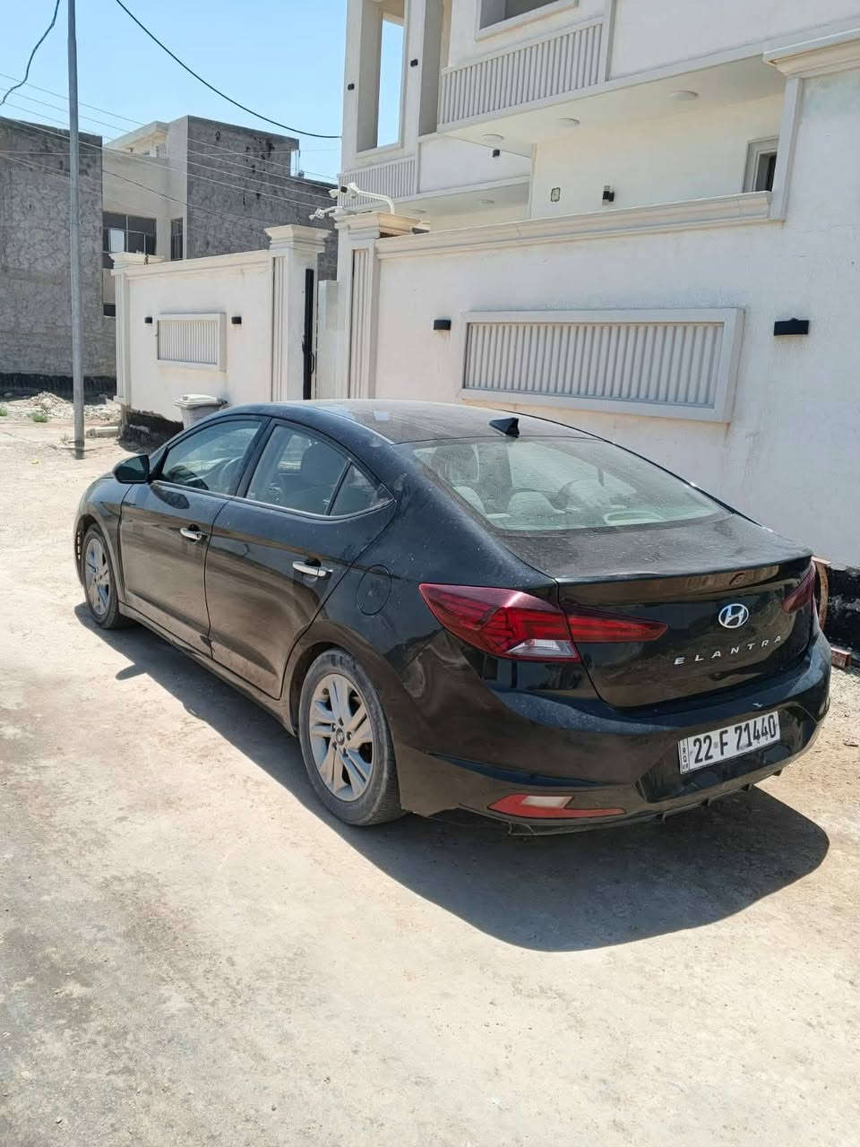 النترا موديل 2020
سيارة بيها جاملغ بونيد فقط 
بدون دواخل
كفالة دواخل  لغود شاصي 
سيارة نصف فول
رادارات جانبية 
رادار خلفي 
شاشة كاربلي 
رقم أربيل بسمي تحويل ثاني يوم 
رقم
***********
***********
السعر 135بيها مجال

