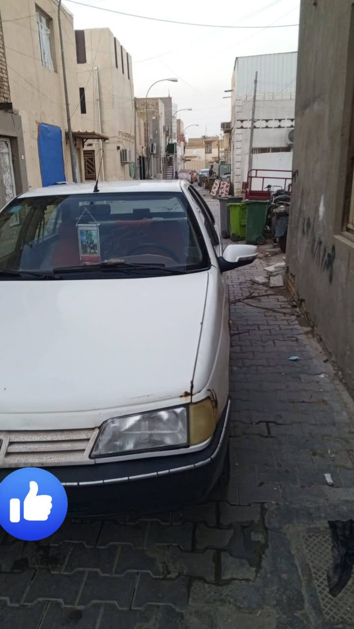 سلام عليكم
بيجو روا مديل 11 
كير ومكينه خير من الله لاتنقيص ولاتبخير 
صدر امامي جديد 
زوج تايرات امامي جديد 
كهربائيات كله شغاله 
رقم واسط انكليزي تحويل ثاني يوم
سياره جاهزه السعر( 28) وبيه مجال التواصل على الخاص مفتوح فقط


**إذا كنت صاحب هذا الإعلان وتريد حذفه لأي سبب، رجاءا أرسل رسالة إلى الدعم الفني**