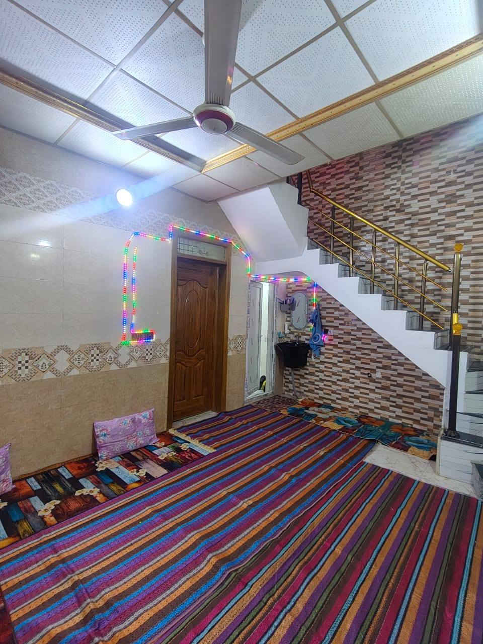 🏠 ،عرض مميز  ومناسب
✨دار للبيع مساحه 80 متر   طابق ونص
مجمع سيد اسماعيل السكني السعر (75) مليون بناء جديد ٢٠٢٥ 
منطقه سكنيه تتوفر فيها جميع الخدمات  
 يبعد عن الإمام الحسين ١٠دقائق بلسيارة 
طابو زراعي قرار محكمه سند 25 
للحجز والاستفسار على أرقام 
***********
***********
المجمع على طريق الزوار والمواكب
#عقارات
#عقارات
