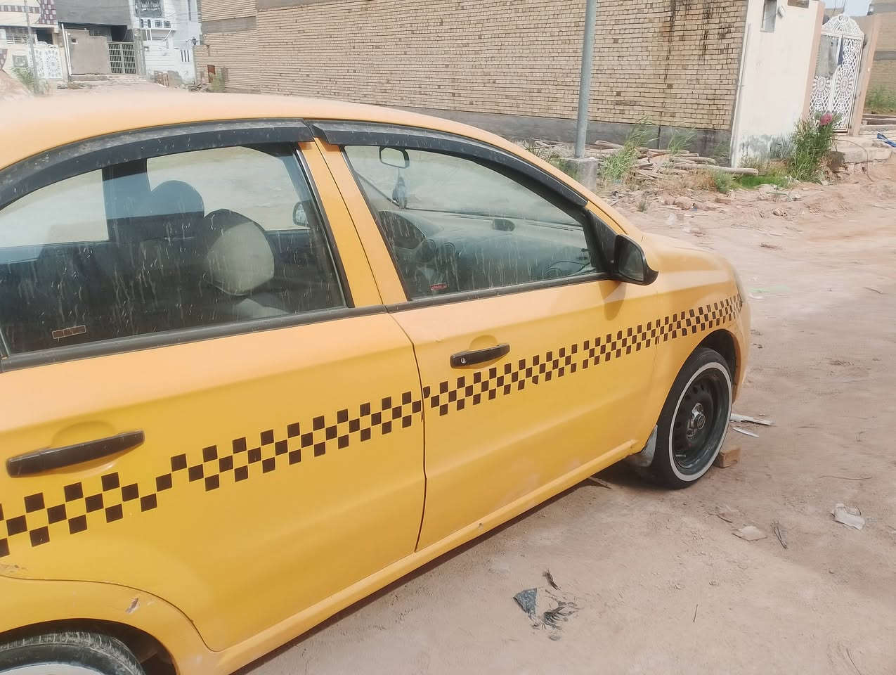 ألسلام عليكم افيو موديل 11  كير عادي رقم بابل تبريد شغل حديديه بس مكينه بيه بخر وبي ولف معلك مصفر هيئه غرامت مدور ثاني السعر 42بيه مجال العنوان نجف حي النداء ***********
