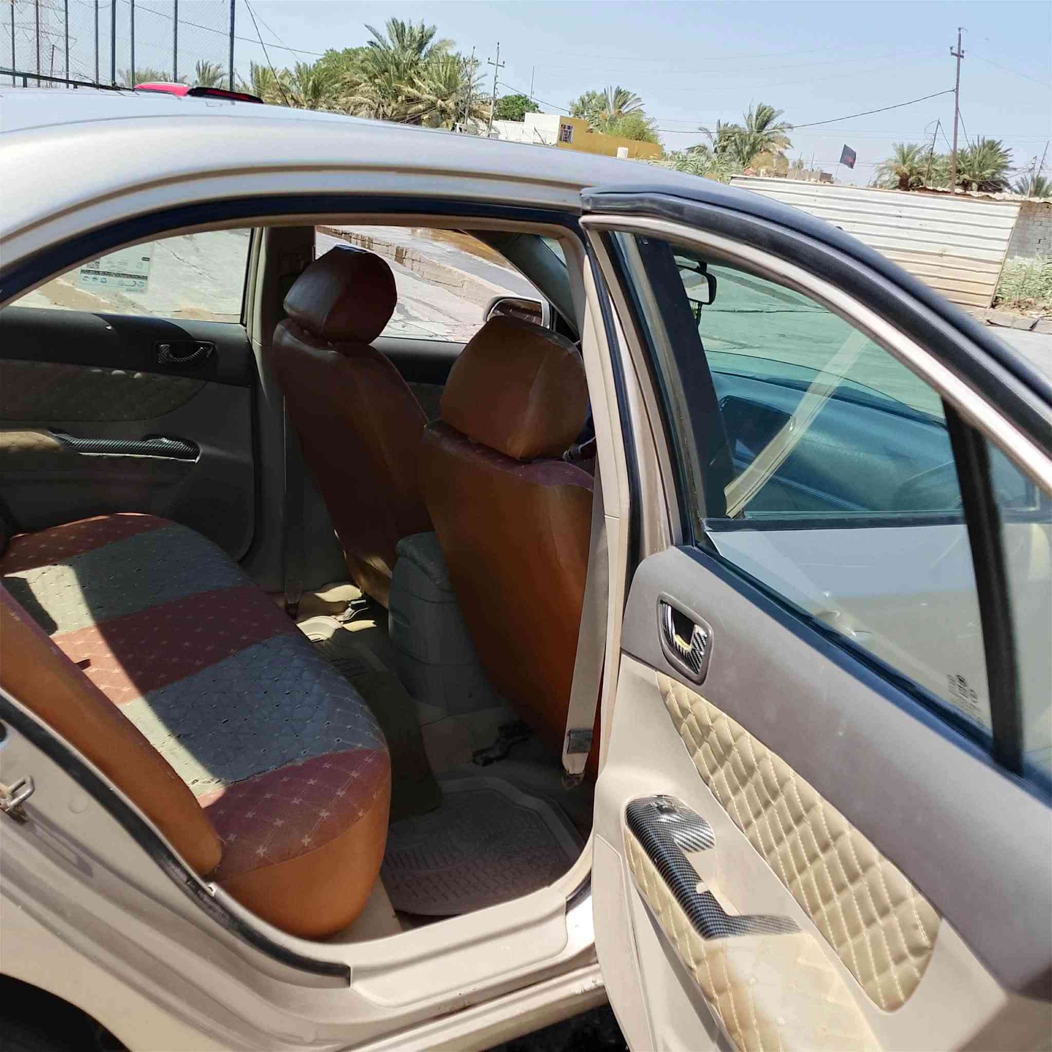 سلام عليكم سوناتا للبيع موديل 2007 محرك وگير خير من الله 2400 رقم قادسية مميز 3 ارقام مصبوغه عام ( للجمالية ) بدون ضربه مداور ثاني يوم سعر ( 92 ) وبيه مجال ***********
