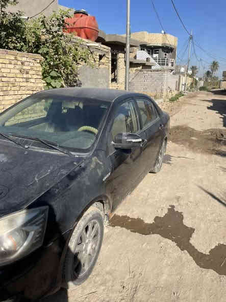 جيلي  موبل 2013 بأسمي
مكينه بيها رواجز فقط الباقي مكفوله من تنقيص وتبخير بيها خياسات قليلات 

السعر 35 ورقه وبيها مجال قليل 

للتواصل ***********
