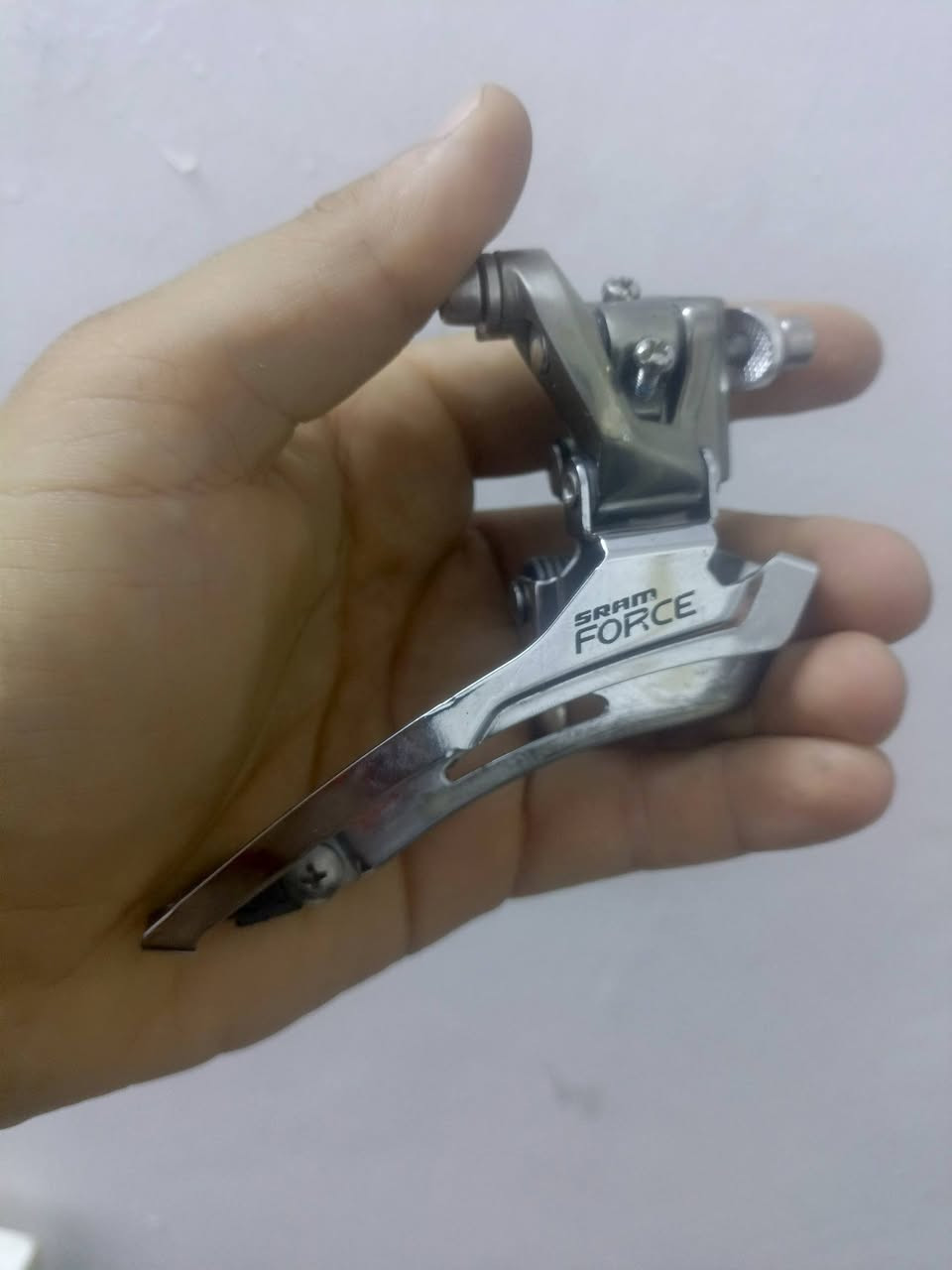 السلام عليكم شلونك كباتن 🌄
متوفر اغراض بايك للبيع 
1- فلنجات بريك دسك شيمانو اصلي مختم ياباني صنع 
نظام سنتر لوك حديث تدعم تقنية التبريد قياس 140 🥰😍 سعر 40 الف وبيهن مجال 

2-فلنجة بريك دسك شيمانو اصلي مختم ياباني صنع نظام سنتر لوك حديث تدعم تقنية التبريد قياس 160 ب20 الف🤩 

3- عكرب كلارس تفصيخ ب10 🤗
4- نقال مستخدم ب10 😊
5- نقال ماركة سرام فورس ب25 وبي مجال☺️👍 

6- فجوج بريك دسك سيم ودهن ماركة Tanke جديد متوفر 3 قطع سعر 50 الف وبيهن مجال 😊☺️

7- قرص صينيه 46 سن ب5 الف
8- فلنجات دسك جديد قياس 160 ب10الف 

بغداد القاهرة قرب حلويات عدنان//***********
