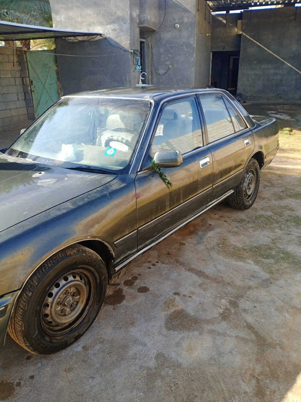 متاح للبيع السياره ما تخسر عليها ربع غير الصبغ اثر الجرد ما تعبك ولا تفشلك  ولا توكف مكان السعر50 وبيها مجال حك الجيه‏ المكان كربلاء طوريج تفاصيل أكثر خابر وادلل      ‪‏‪0771 586 2864‬‏
