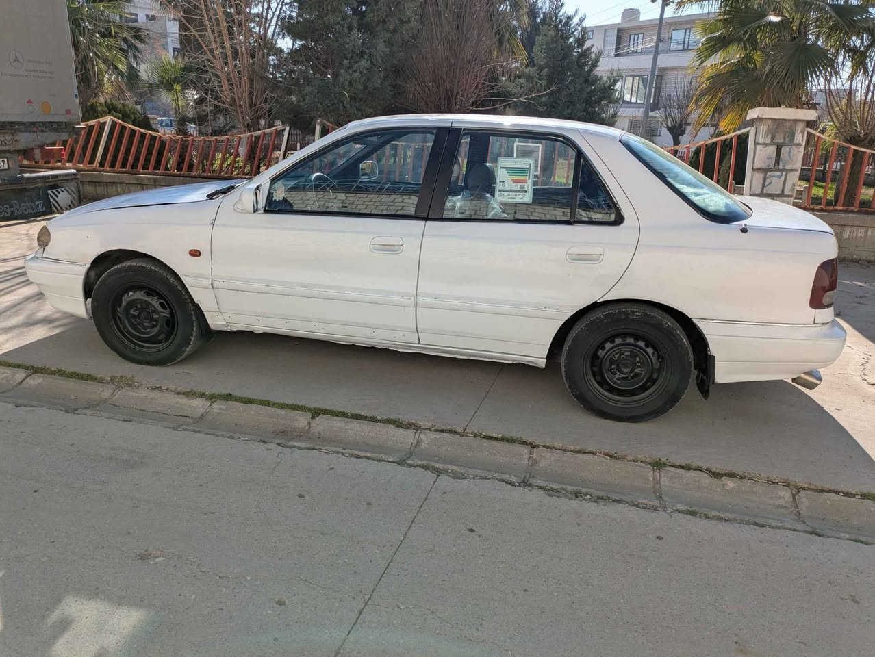 هؤندا النترا مؤديل 93 ئارمي بلاستيكي سليماني بي ده عمو ليدان گيرومه كينه و ته قه و ره قه و ئه وةليات و موس برانه وة به شه رت نرخ 16وةره قه ژم *********** Taunton, Somerset
