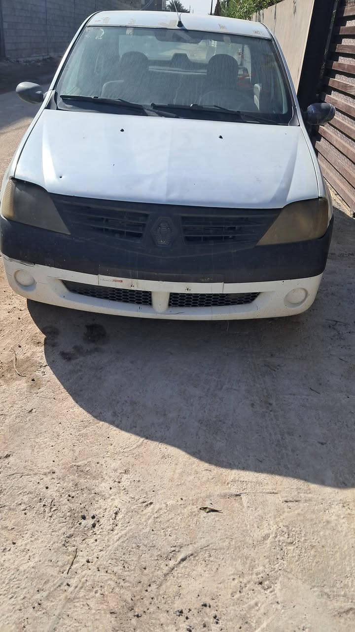 السلام عليكم رينو لوكان ماشيه ١٩٠ بدون صبغ مال مزاد ادوات بيه كتاب مزايده سياره مهموله عنوان بغداد سعر ٢٠ قفل قفل هاتف***********
