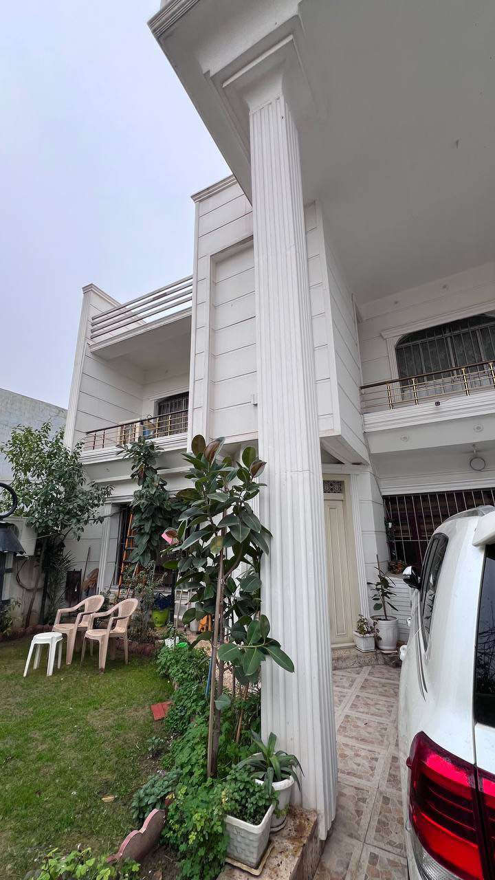 كود اعلان 15
منزل  للبيع في #اربيل حي #هفالان قرب مستشفى رزكاري 
مساحة:200متر  سعر جدا مناسب 🔥
يتكون من:3غرف نوم مدخلين فلات
صالة
استقبال
مطبخ +كاونتر
مجموعة صحيات 
كراج
للتواصل 
￼⁨0751 114 2077⁩
***********
**************
في حال لم يتوافق العقار مع رغبتكم او لم يكن بقدر امكانيتكم زوروا موقعنا على تلكرام للتصفح على اكثر عدد من العقارات المتوفرhttps:

https://t.me/alialmshhadani أربيل, العراق
