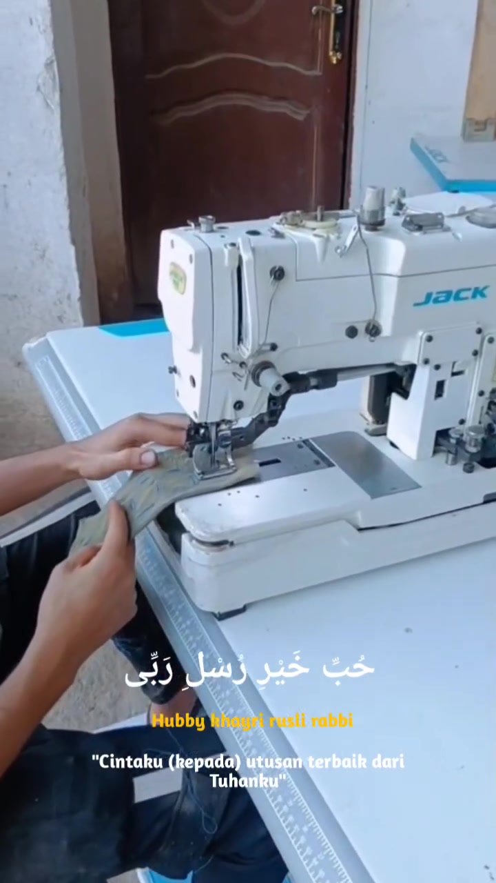 صلي على الحبيب قلبك يطيب ❤️
اولاد الشيخ لمكينات الخياطه 💥

بفضل الله حاجه كسر كسر الزيرو ✔️💯 

عراوي جاك كمبيوتر كامل 👌 

حاله ماشاء الله فوق الممتازه 😘 بسعر خيالي 😘

متوفر شحن جميع المحافظات 🚋🚎

عنوانا مش بعيد 👍 
المرج الجديده خلف حلواني مونجيني 🎉🎊 

للاستفسار 💥 فون او واتساب او خاص 💥 
01159756035 📞
01556144840 📞


**إذا كنت صاحب هذا الإعلان وتريد حذفه لأي سبب، رجاءا أرسل رسالة إلى الدعم الفني**