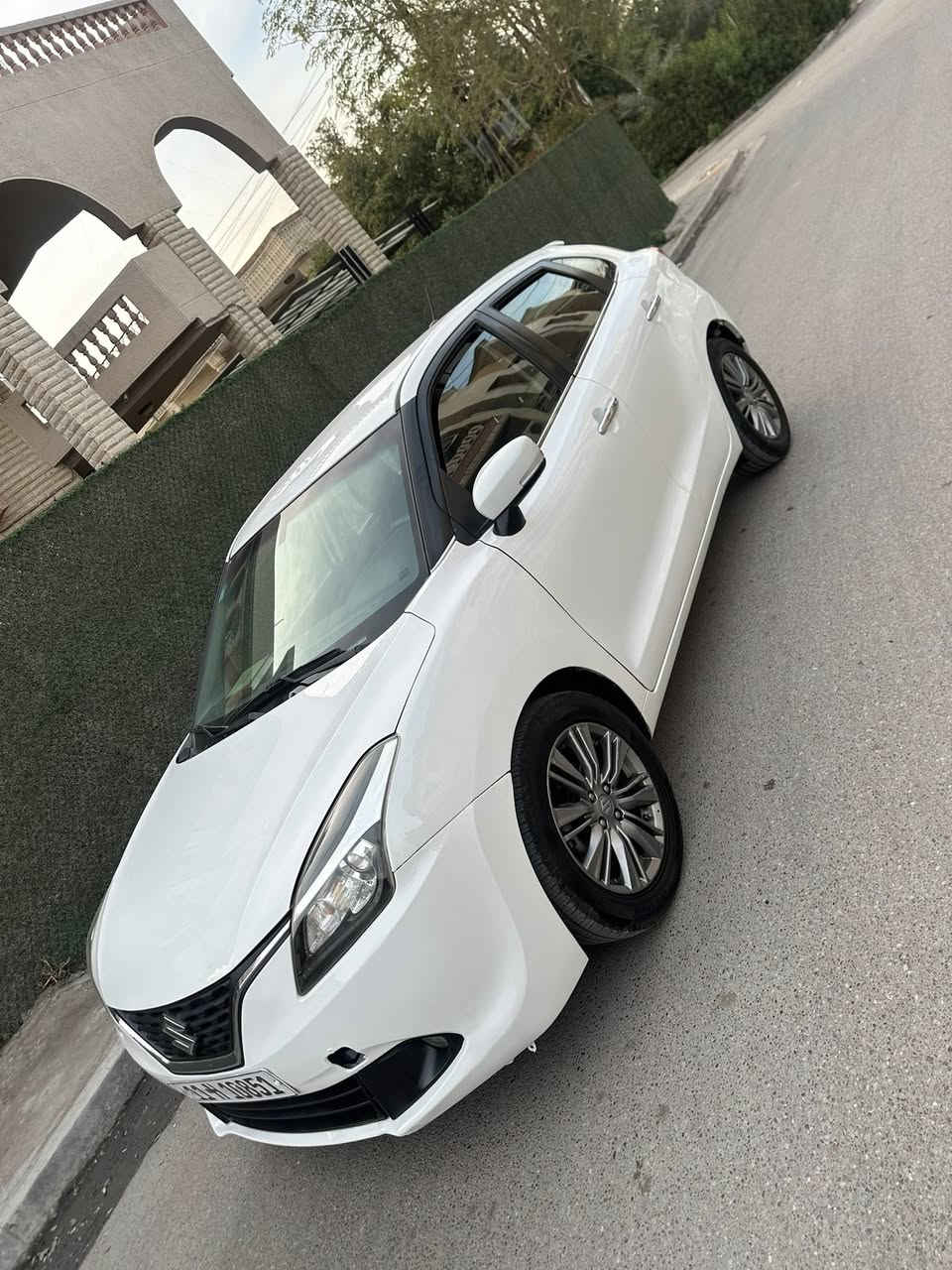 سازوكي بالينو خليجي 2020 بصمة ماشية 160 كيلو رقم بغداد جديد وهزه جديدة 4 سلندر مكينه وكير مكفولات بيها صبغ جاملغ امامي بسيط بدون دواخل وربع البنيد مواصفات حلوه ( بصمة وشاشة لمس وكامره خلفية تحكم ستيرن لايت زينون 
سعرها 92 ورقه 
مكاني بغداد السيدية ***********
