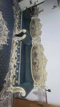 تخم  ملكي للبيع السعر 325 وبي مجال 07867347391 مكاني بغداد المشتل