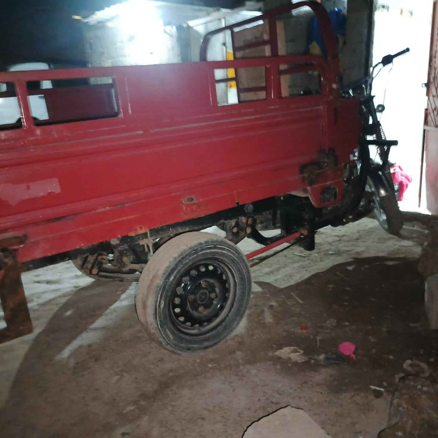 مكلف بالنشر ستوته كربلائي  موديل 2012اوراق أصولي شاصي مكفول من اللحيم والخياس مكينه حلوه كهربائيات شغاله بدي مابي خياس العنوان بصره ابو الخصيب البطاح  السعر 1250وبيها مجال للتفاصيل أكثر اتصل عل صاحب الستوته***********
