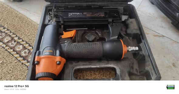 اغرض المانيه البيع الي ريدهن يتخل خاص او التصال على رقم ***********
