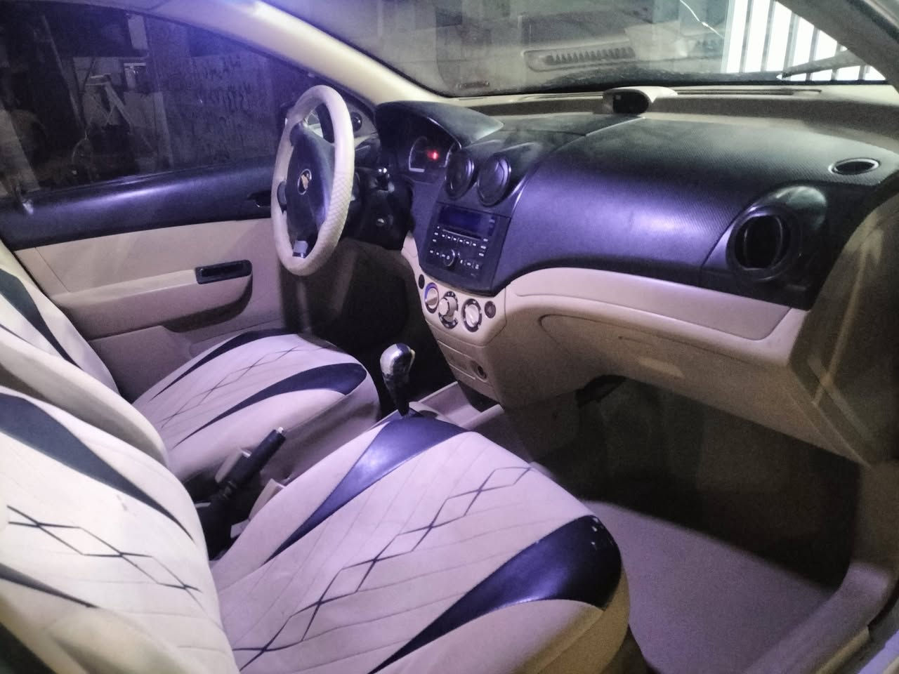 ئەڤیۆ مۆدێل 2009 گێڕ ئۆتۆماتیک مەکینە گەورە ناوزەرد  بلاجیک تۆر  دووپارچەو  پەڵەیە بۆیاخ  بێ ناوگردن  سەنەوی بەسەر چوە ژینگەی  دراوە    گێڕو مەکینەو  تەبریت  بەشەرت   سعری خوار بازاڕ 55 معامەلە ناونیشان   چەم چماڵ  ژمارە   مۆبایلل
***********
***********
