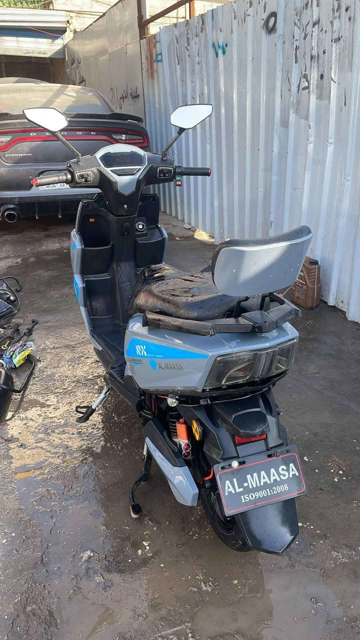 سكنس جبلي شحن للبيع
4سرعات لحد99

6بطاريات

 بيها بك

ABSنظام بريكات

لايت لد

مكان شحن للهاتف

دراجة حلو نضيف بس الكفر الورة مخلوع واستخدام شخصي شغل بيت.. رايدها 600الف متلكون هيج سعر وها هم بيها مجال حك الجية مكاني تقاطع درويش يم رسلي ال عسكر متواجد من10لل٧ الرقم***********
