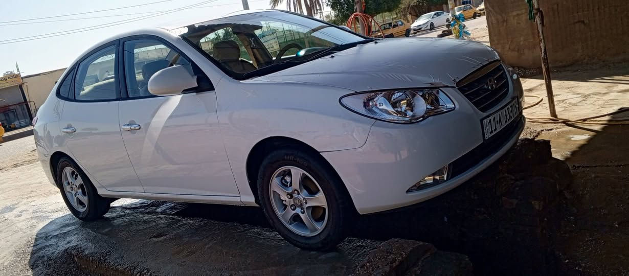 السلام عليكم ورحمه الله اخوان النترا 2010 خليجي سياره مال بيت خير من الله مكينه 1600 تدفئه وتكييف كلشي شغال سياره جاهزه من كلشي وباقي التفاصيل الاتصال على الرقم التالي ***********
