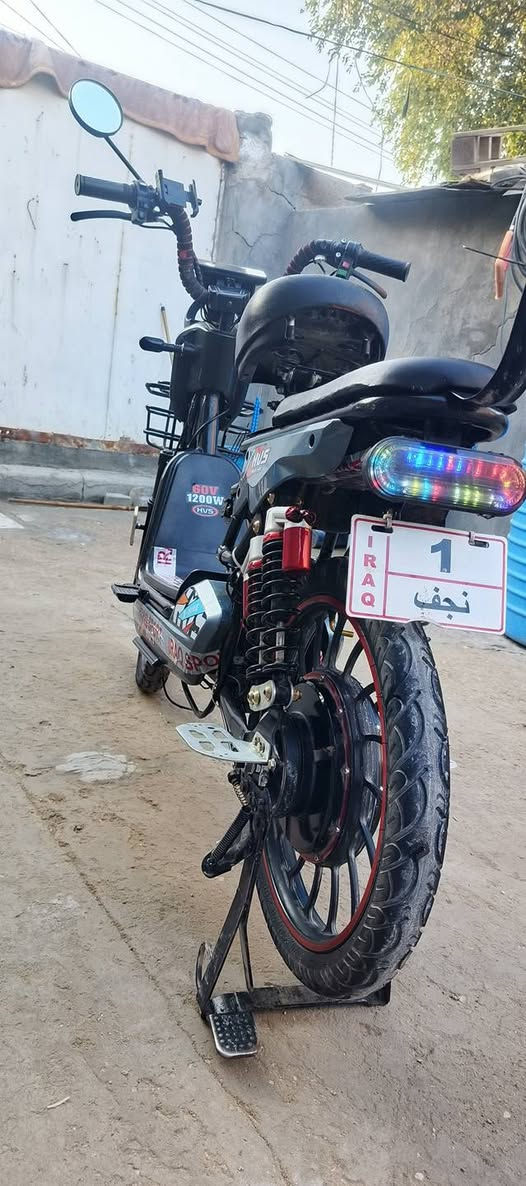 دراجه شحن للبيع
عدد باتريات _  5
لشاير كل شغال دراجه جلوه نضيفه للبيع 
325 وبيه مجال 
***********
