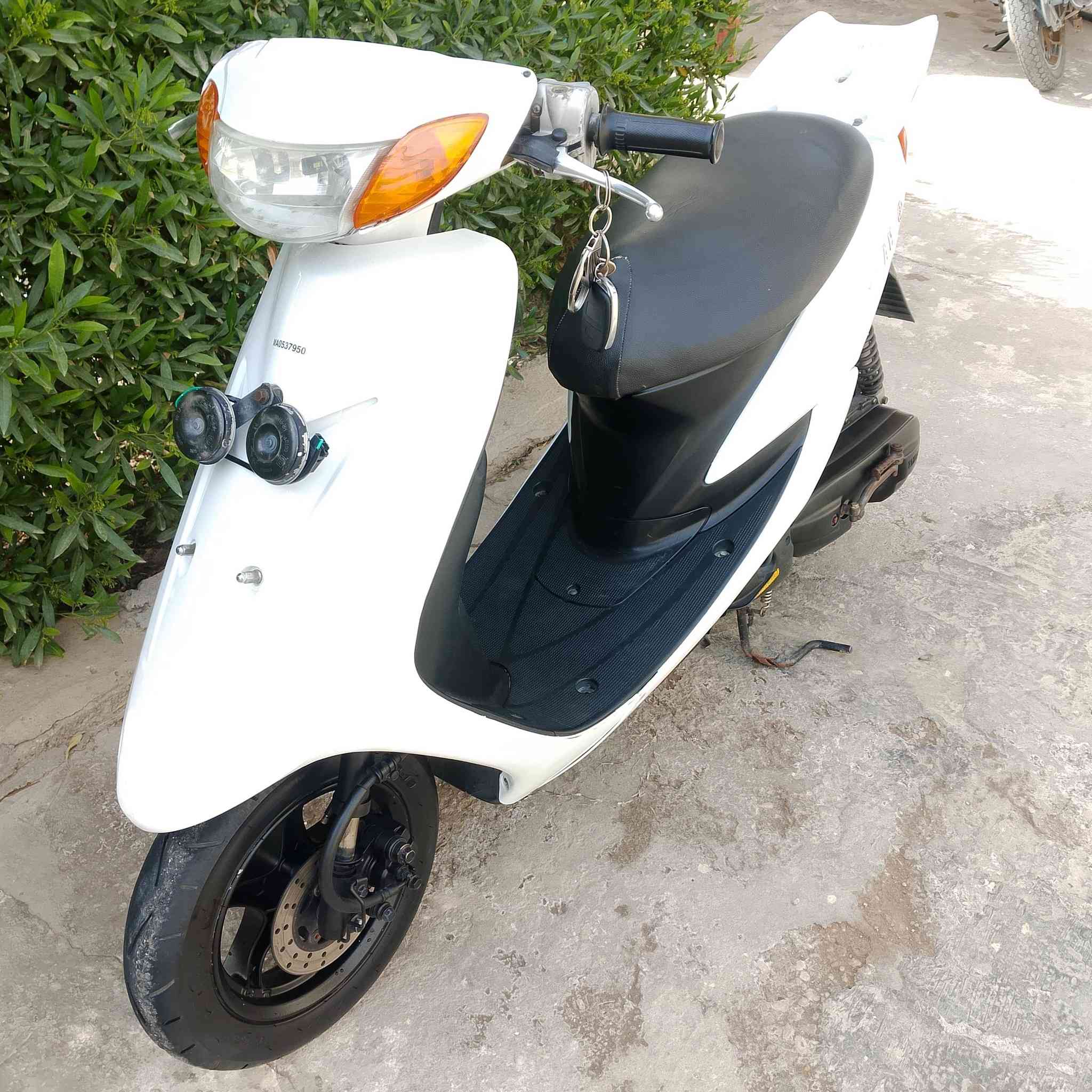 سلام عليكم اخوان دراجه عصفوريه سبايزر ويل رياضي بصمه سويج فتح وقفل دراجه اخت الرمبه تفحص ونشوف بعينك عارضهة 500وبيه مجال للشراي ***********
العنوان/ديالى الخالص
