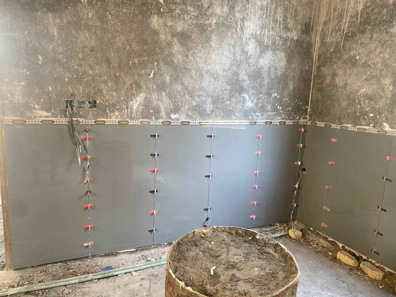 السلام عليكم من رخصت الادمن خلفه سيراميك متفرغ حاليا عمل متر ويوميه ومن الله التوفيق والرزق ابو جبل للسيراميك *********** قضاء الشطره بخدمت الطيبين
