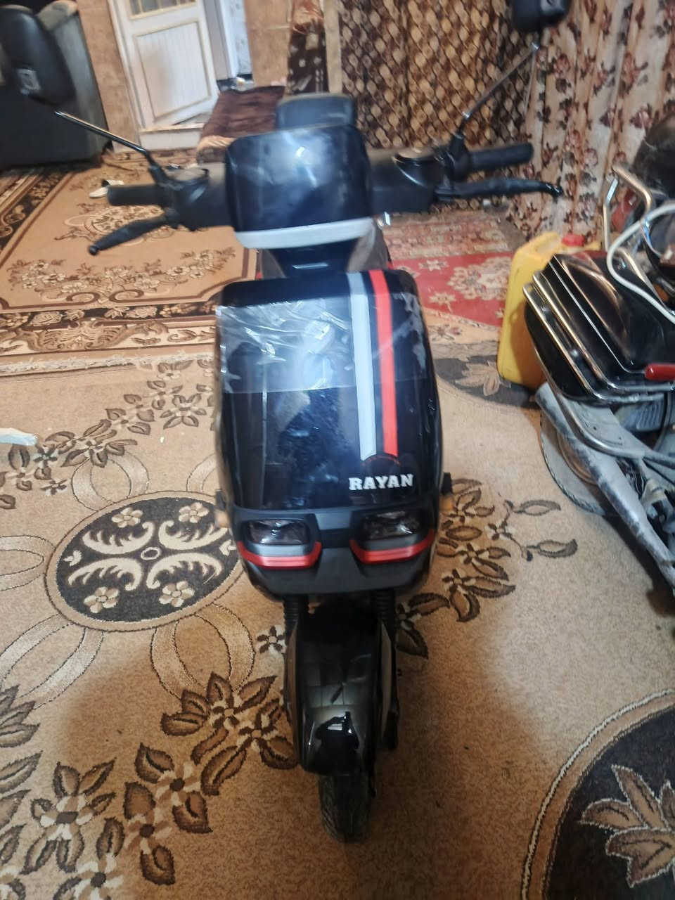 عندي المطور البيع ريان جديد ماصار سبوع الوصل يامي موجود كالو رقم واحد 900 وبي مجال الطيبن   اليحب  خاص


**إذا كنت صاحب هذا الإعلان وتريد حذفه لأي سبب، رجاءا أرسل رسالة إلى الدعم الفني**