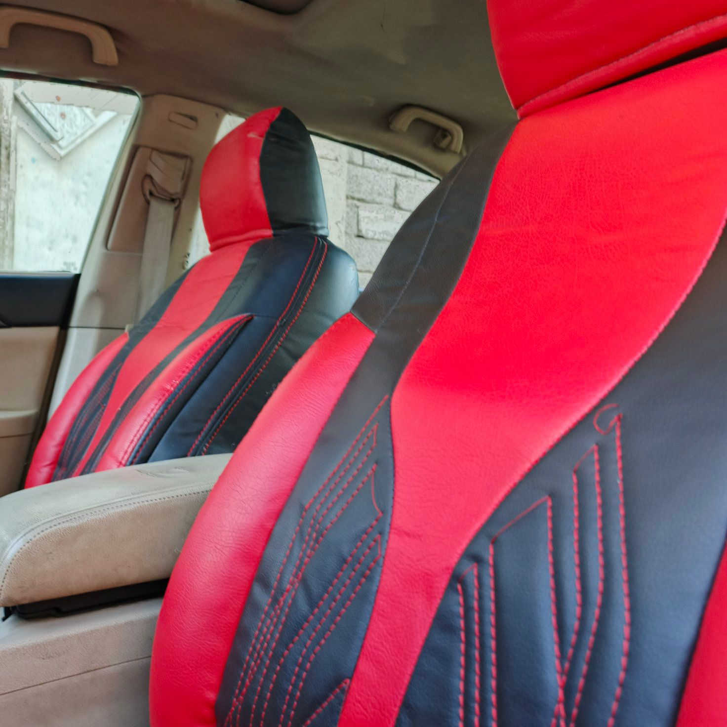 ام كراند للبيع موديل ١٢مكينه وكير مكفول السياره مكفوله من الصبغ والحادث بيه بس جراد قليل تبريد ثجلج كامره وشاشه ومري شفط تخم تاير جديد باتري جديد شاشه وكامره السنويه لل ٢٠٣٠ السياره موجوده في كربلاء المقدسه السعر ٦٢ وبيه مجال رقم الهاتف ***********
