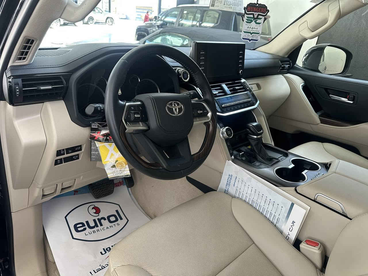 Land cruiser 2024 🎌gxr limited 
لاندكروز 2024 🎌 GXR لمتد بلاك ادشن 
ضمان وكالة ساس 
كامرات محيطية 
تبريد مقاعد امامية 
ثلاجة 
شاحن واير لس 
اناره محيطية 
كفالة عامة ✅
عداد المسافة المقطوعة 24000 k/m 

📍بغداد شركة ابو ظبي چكوك قرب بوابة الكاظمية 

0771 811 1145

0781 844 4044 📞
