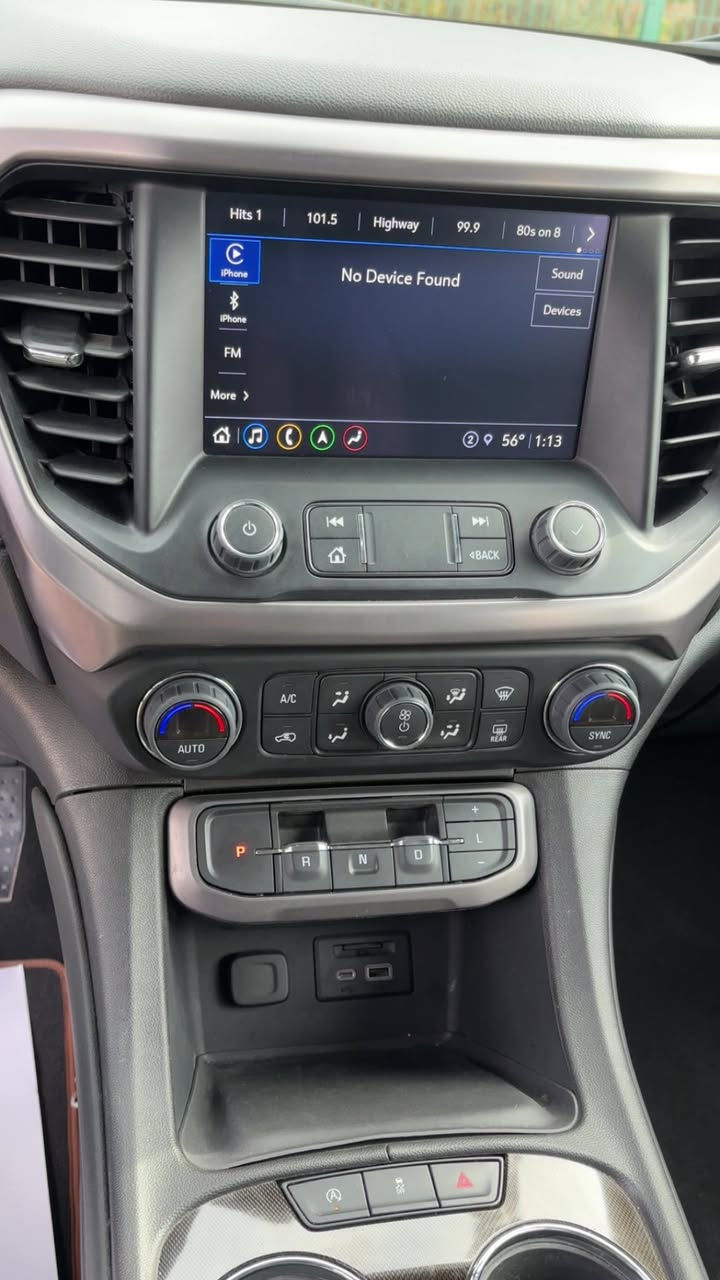 جمسى اكاديا 6سلندر .2023
مواصفات at4 يعنى فول مواصفات
كلين بدون صبغ وارباك 
اًرباكات كله سليم

مرقم جديد رقم اربيل
مكان سيارة اربيل

للاستفسار عن سعر على واتس اب

***********
