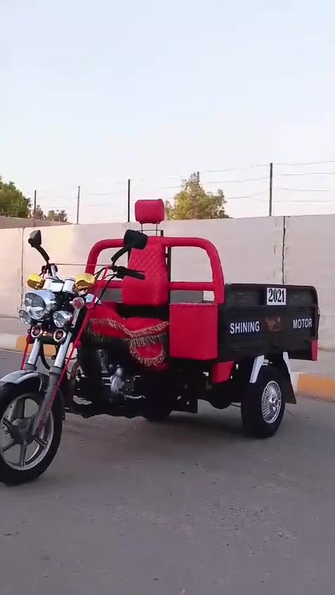 السلام عليكم عندي اذه الماطور للبيع ٢٠٢١شرط مكينه وركبه مال جناي أوراق كامله سعر ١٤٥٠ الاتصال ***********
