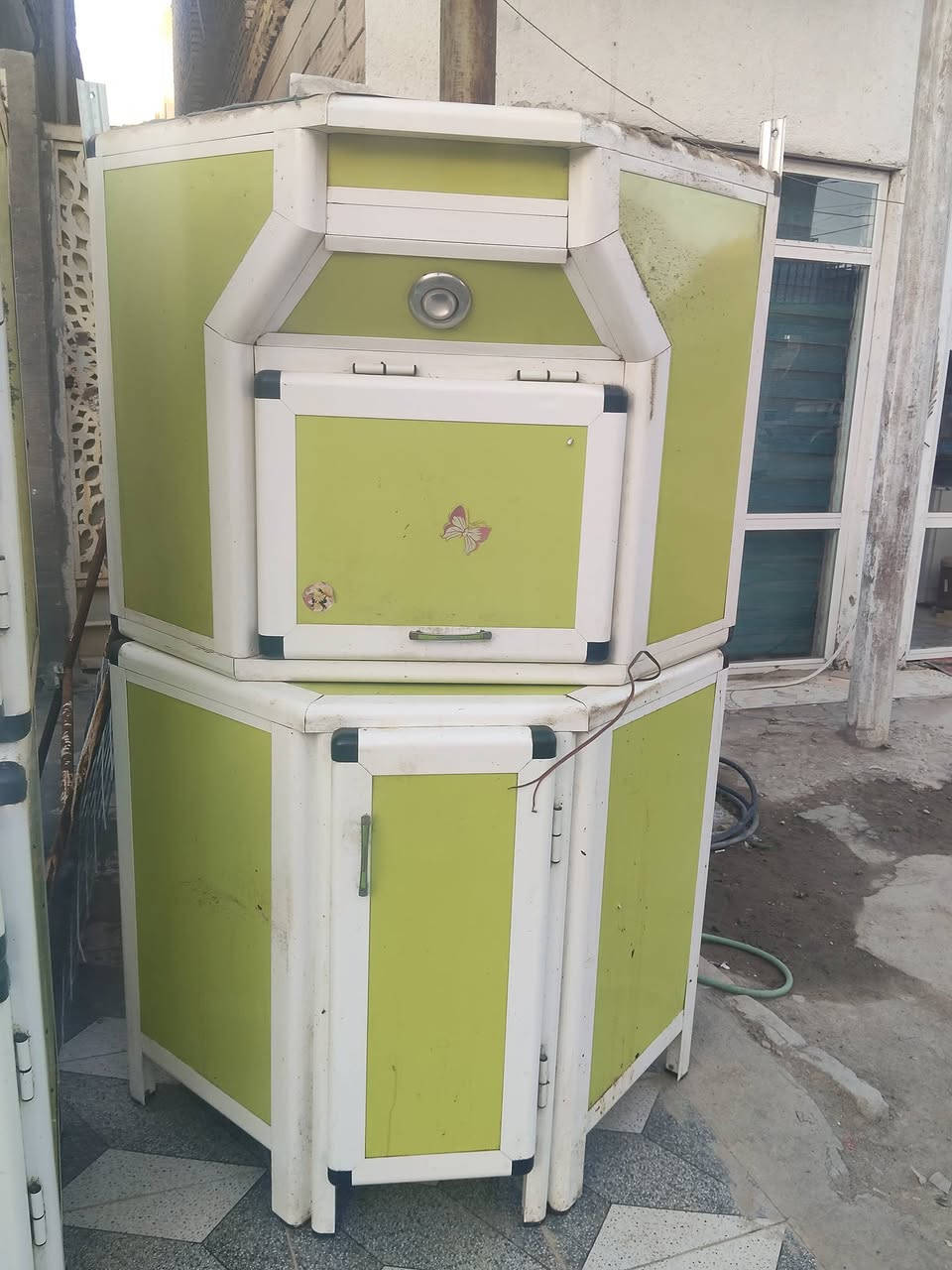 اللهم صلي على محمد وال محمد كاونتر ائلمنيوم مع طباخ مع مرشحه العنوان ناصريه الاداره المحليه مقابل دائرة الزراعه اللاستفسار ***********
***********
