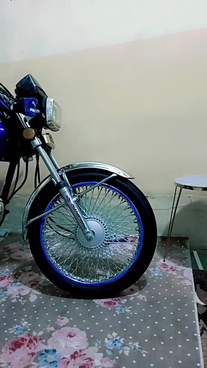 السلام عليكم دراجه نامي برو 2021كبس مابيها اي عيب كهربائيات شغاله سعر (475) و بيها مجال 
السلام عليكم نامي پرو 2021 كه پس بي عه يبو عاره هه مو گياني به شه رته كاره بايي هه مو ئيش ئه كا نرخي (475)و مه عمله


**إذا كنت صاحب هذا الإعلان وتريد حذفه لأي سبب، رجاءا أرسل رسالة إلى الدعم الفني**