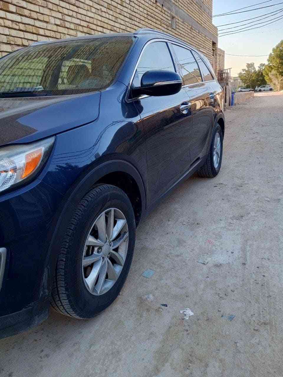 السلام عليكم 
كيا سورنتو 2016 وارد امريكي مكفوله كفاله عامه 
رقم ذي قار تحويل ثاني يوم
السعر 167 وبيها مجال للاتصال ***********
