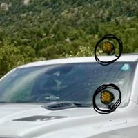 عندي اربع بروجكترات 2 حجم 7 انج و 2 حجم 5 انج  للبيع سعرهم 100 الف  عن...