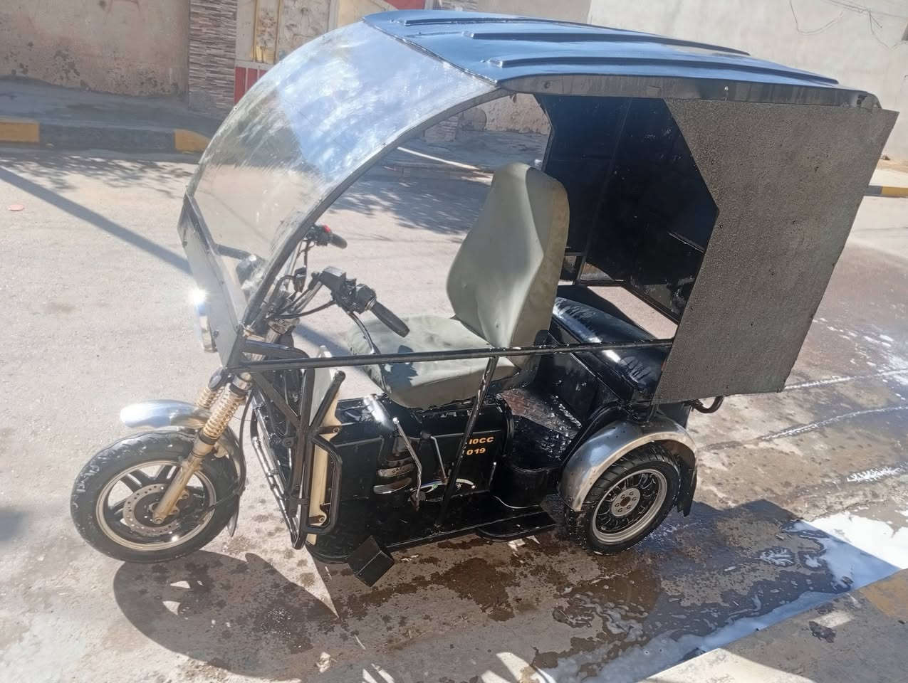 السلام عليكم لبيع ستوته 
مكان صلاح الدين بلد 
سعر ب800
***********
