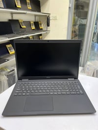 ديل ٣٥٢٠ • i5 الجيل ١١ • ٢٥٦GB SSD