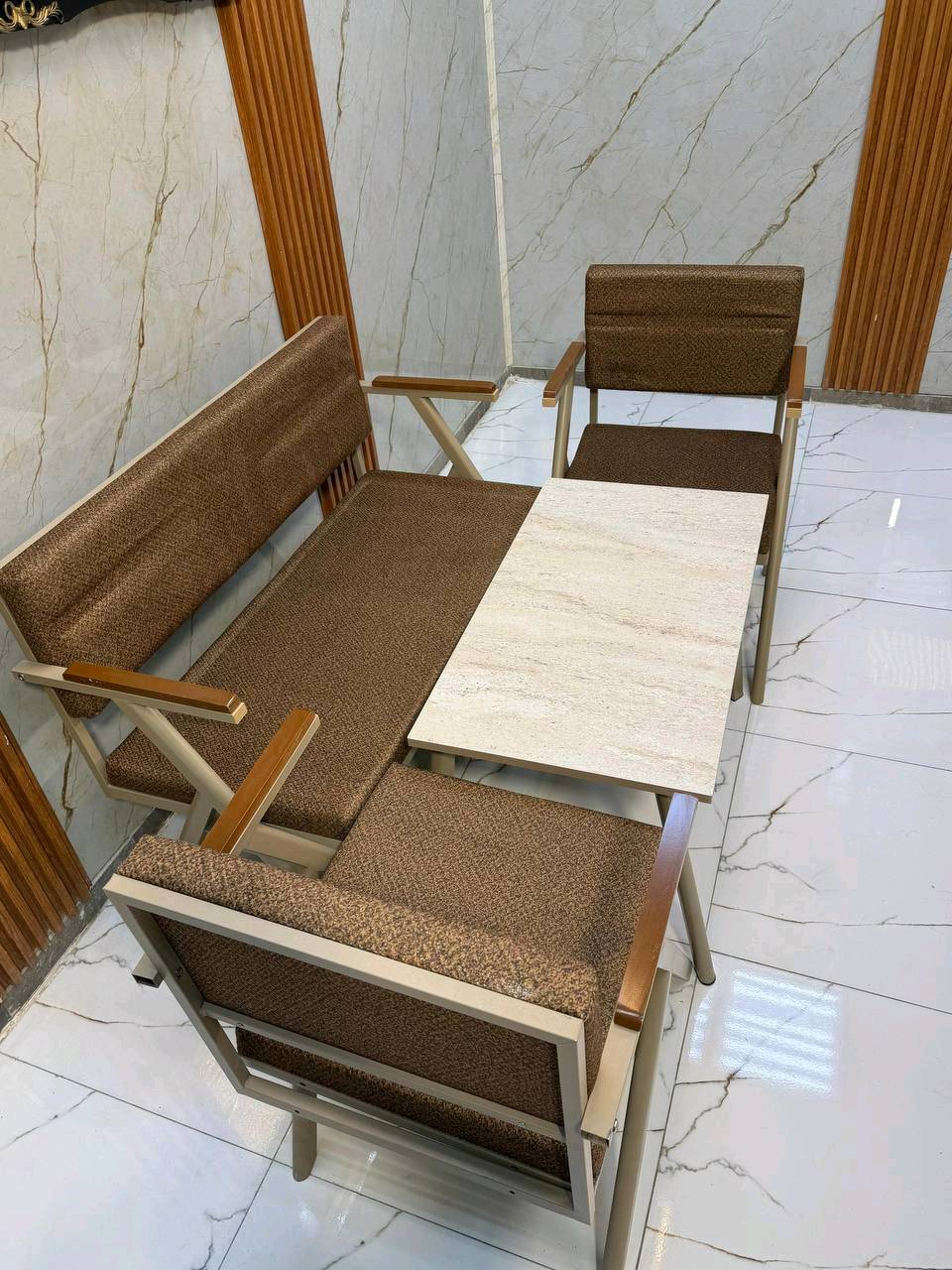 تخم استراحة وطبلة