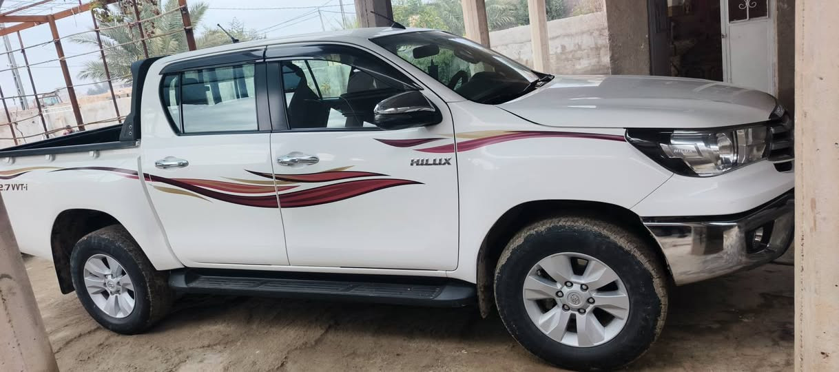 اسلام عليكم هايلوكس موديل 2020  مكفوله كفالة عامه سياره فول مواصفات مال جناي ماشية 115 اي ستفسار ع ***********
