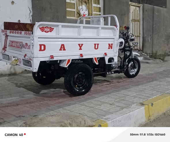 السلام عليكم ستوته دايون.  مديل 2017اوراق اصولي تعمير 25محرك جديد بل جيس. ستوته خير من الله برغي ما عوزه.  سعره مليون و 550وبيه مجال حك جيه ناصريه مركز. مستعجل علا بيعته ***********
