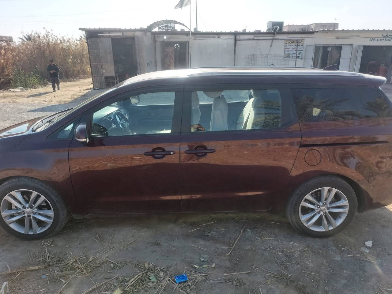 سيدونا أمريكي ٢٠١٧ للبيع رقم اربيل  بأسمي ضرره جاملغ وبنيد ترهم مراوس ب موديل اقل للاستفسار اكثر ***********٠
